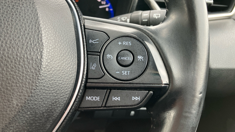 Toyota Corolla 2.0 VVT-i Hybrid Design 5dr CVT Hybrid Estate